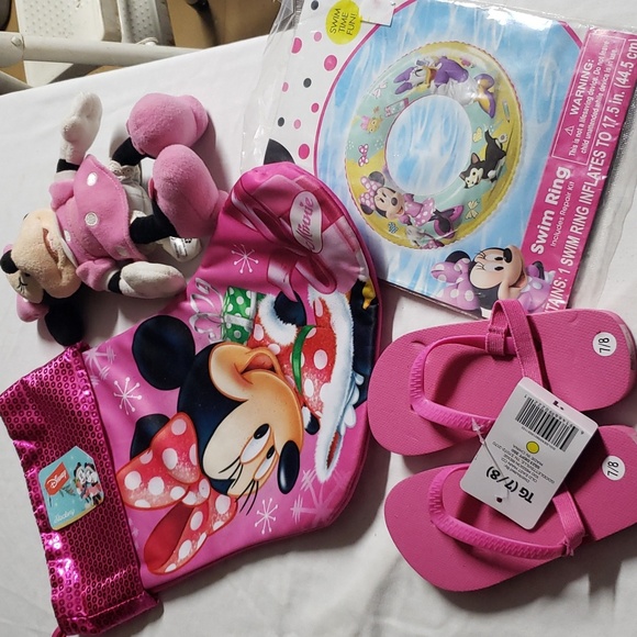 Minnie mouse bundle nwt - Picture 1 of 5